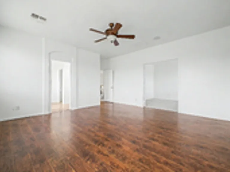 4947 E Odessa Dr — Photo 18
