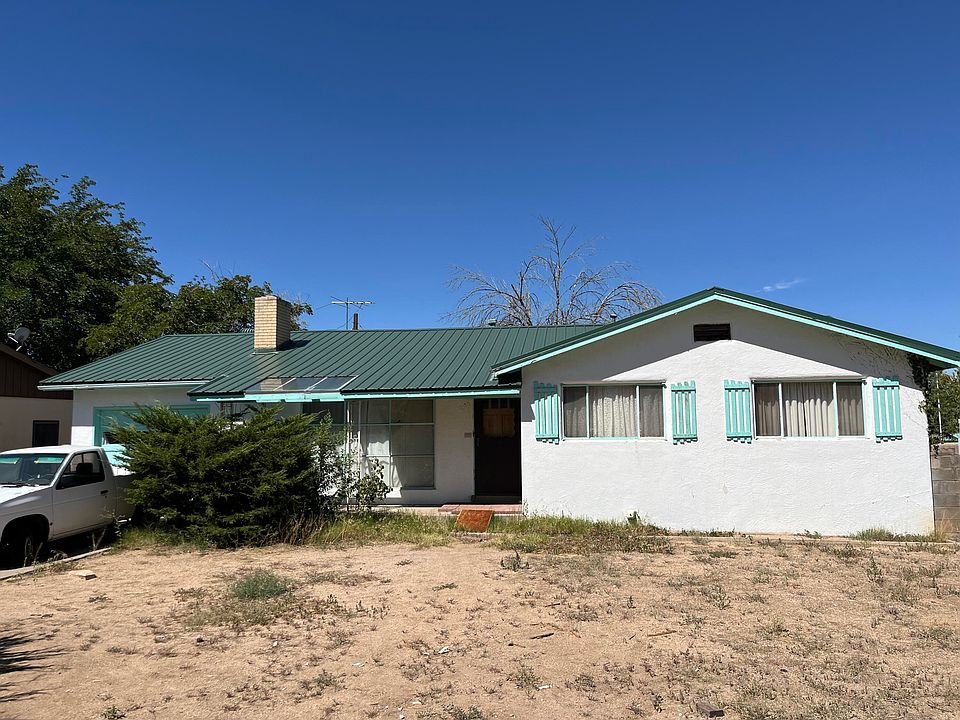 1st image of 2941 Alvarado Dr NE
