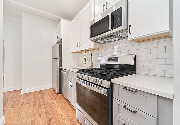 3rd image of 2475 Palisade Ave APT 3B