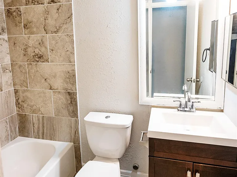 2022 Crosscoach Ln — Photo 22