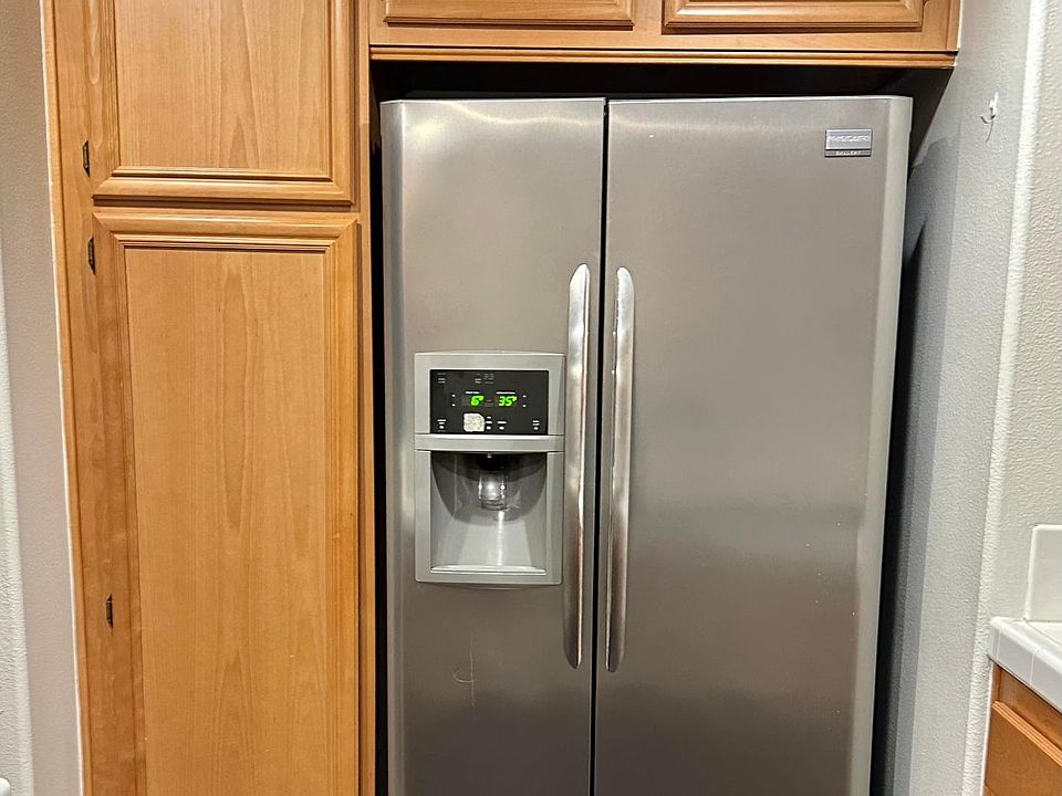 1st image of 291 Riverdale Ct APT 117