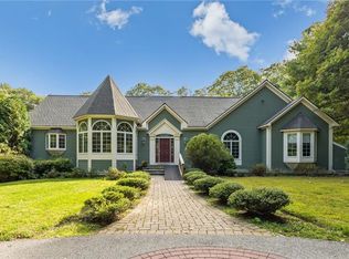 266 Howard Ave, Scituate, RI 02831