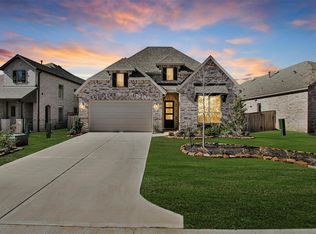 256 Sky Top Dr, Montgomery, TX 77316