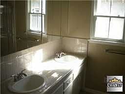 2nd image of 7639 Willis Ave