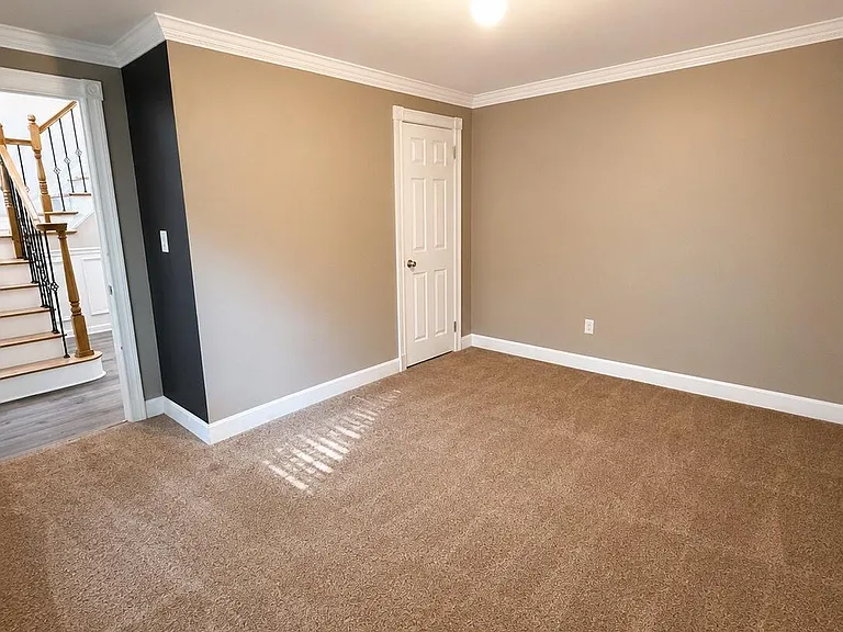 601 Harmony Rd — Photo 19