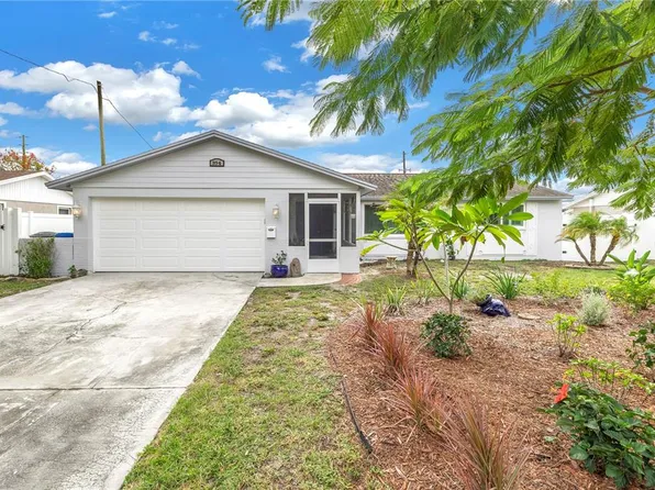 354 74th Ave NE, Saint Petersburg, FL 33702