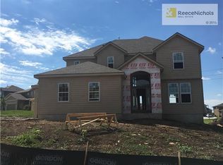 22011 W 95th Ter, Lenexa, KS 66220