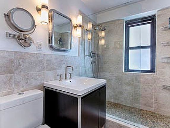 4th image of 264 Broadway Unit B1307