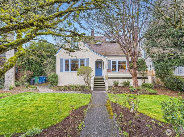 6843 Ravenna Avenue NE, Seattle, WA 98115