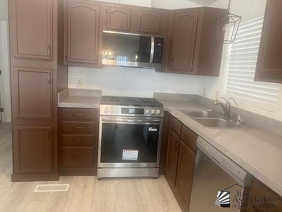 5th image of 13679 E 53rd Ln