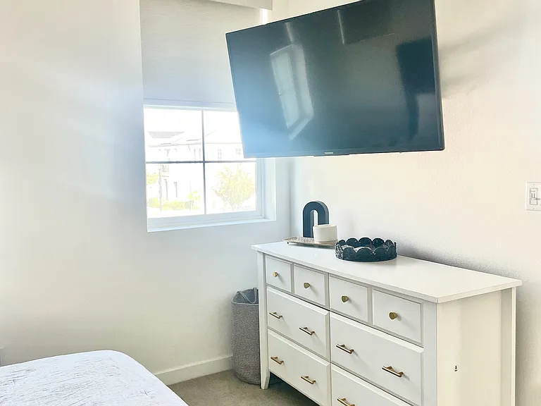2422 Encanto Pass — Photo 4