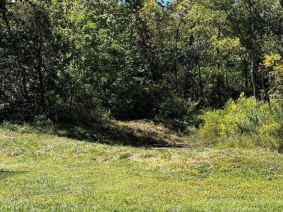 5th image of 613 Harris Station Rd