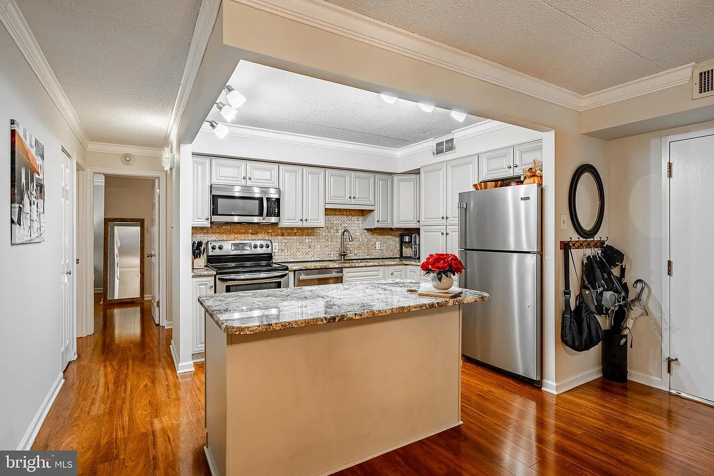 11118 Valley Forge Cir #1118 photo 1