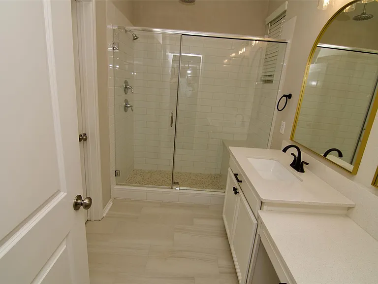 10957 Cannes Memorial Dr — Photo 19