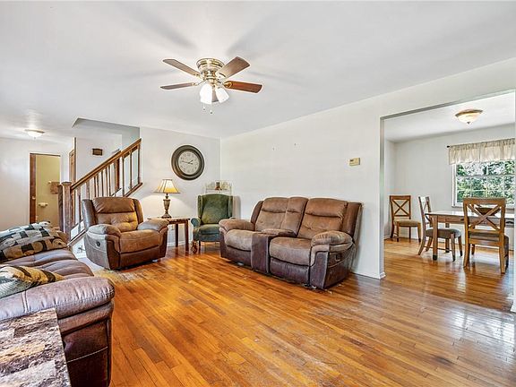 5th image of 2349 Haymaker Rd