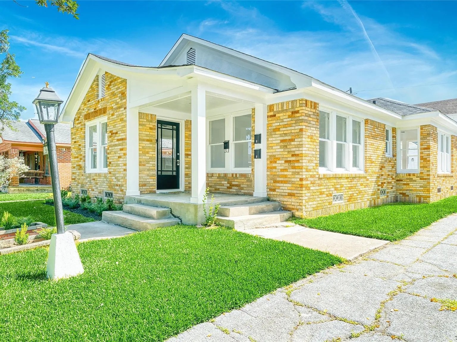 3 bed, 2.0 bath, 1501 sqft, $2,250 — Photo 4