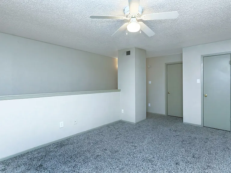 Wood Trail Apartments — Photo 13