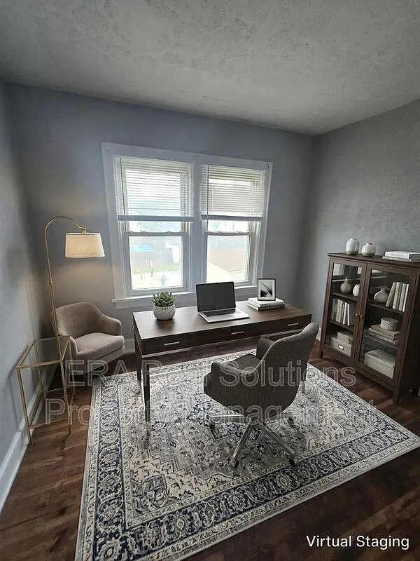 2 bed, 1.0 bath, 912 sqft, $950 — Photo 4