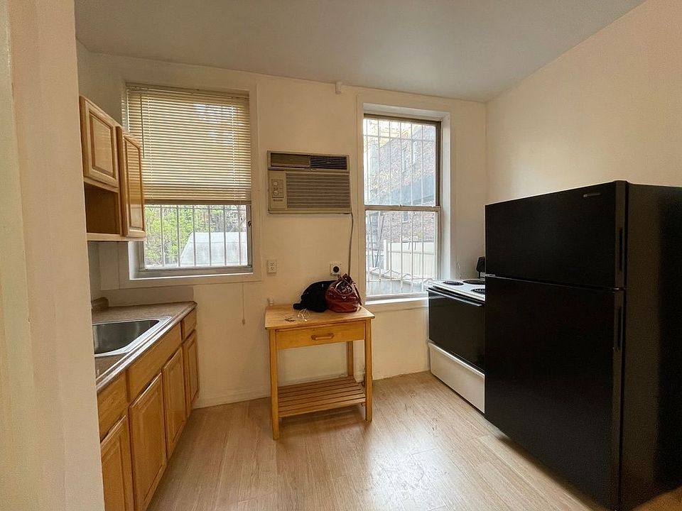 1st image of 94 W Houston St APT 2