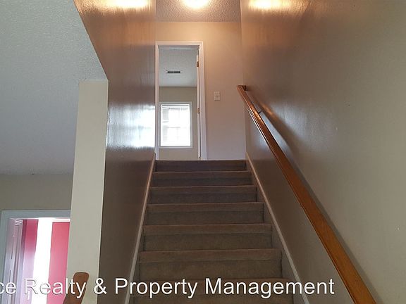 5th image of 1479 McKinley Ct