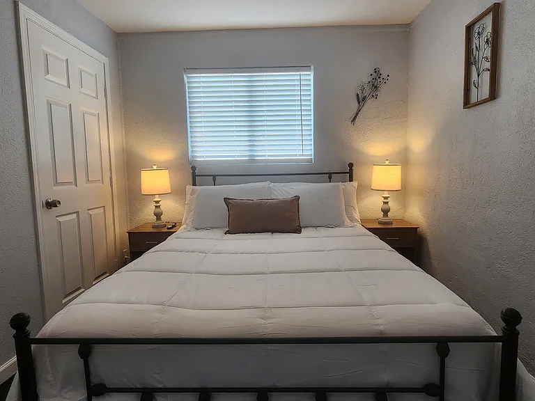 299 S Oregon St #4 — Photo 28
