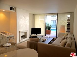 911 N Kings Rd APT 109, West Hollywood, CA 90069