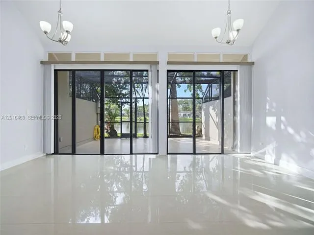 10941 N Lakeview Dr — Photo 17