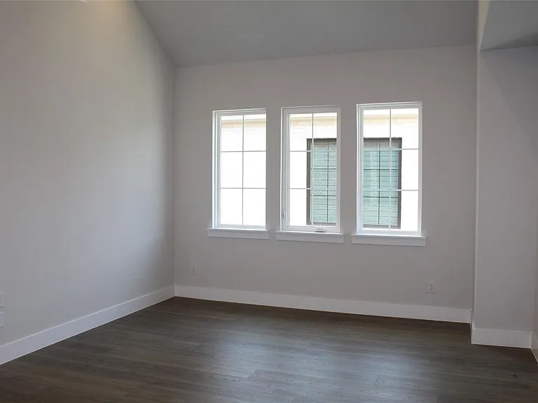 12032 Dahlia Bay Dr — Photo 17