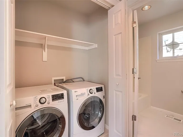 4527 W 37th Ave #7 — Photo 35