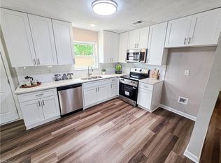 800 Churchill Dr, Virginia Beach, VA 23464