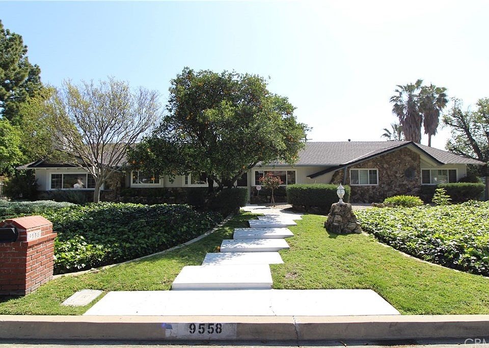1st image of 9558 Tunney Ave