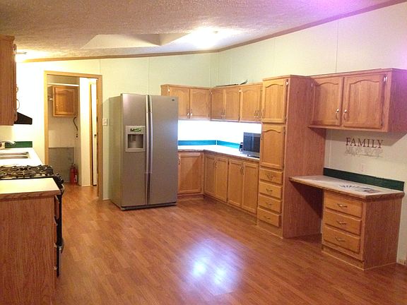 2nd image of 8030 Churchill St