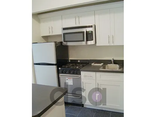 Rented by DSA Realty | media 11