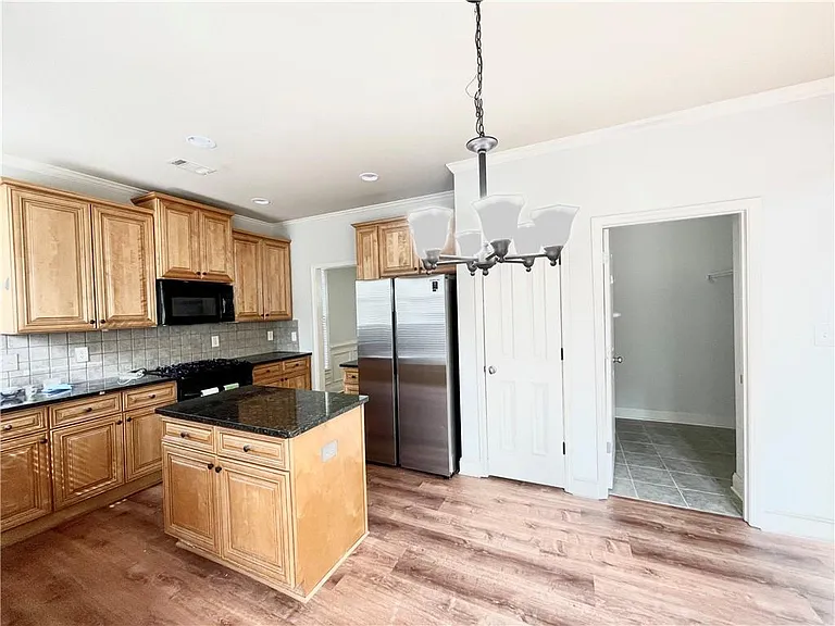 2620 Village Chase Dr — Photo 14