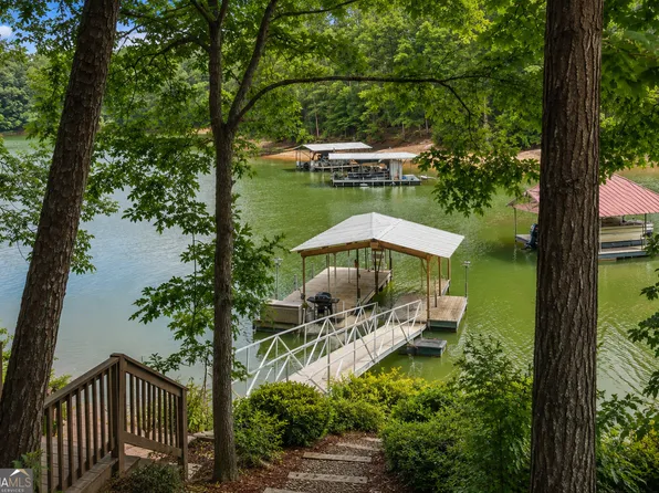 350 Drew Ln, Lavonia, GA 30553