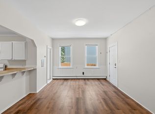 46 E Transit St #1R, Providence, RI 02906