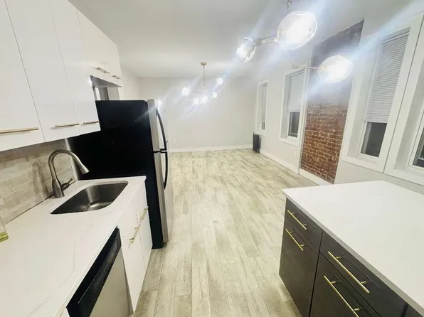 77 Congress Street image 5 of 15