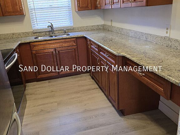 2nd image of 550 Forest Lake Dr