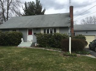 45 Bayne St, East Longmeadow, MA 01028