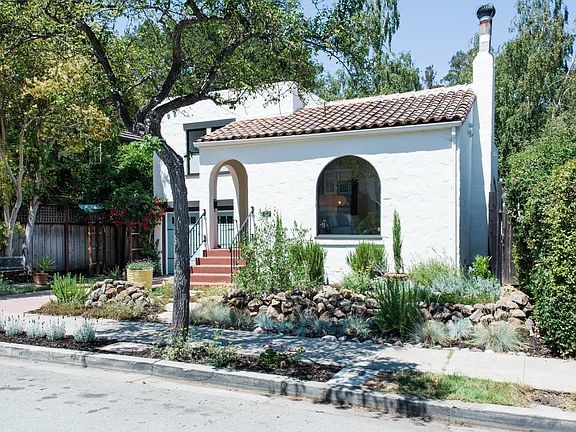 2nd image of 744 Neuchatel Ave