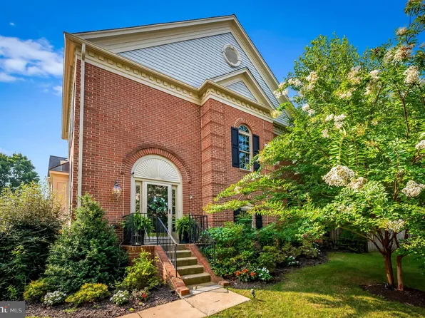 11912 Thurloe Dr, Lutherville Timonium, MD 21093