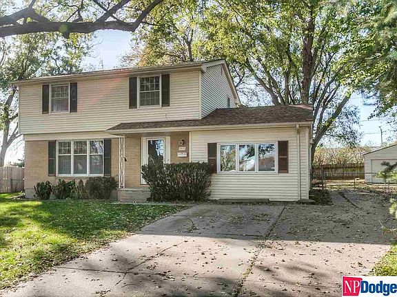 3rd image of 3372 S 130th Avenue Cir