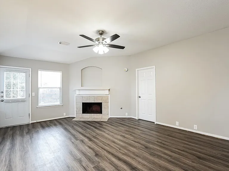 10403 Falling River Dr — Photo 6