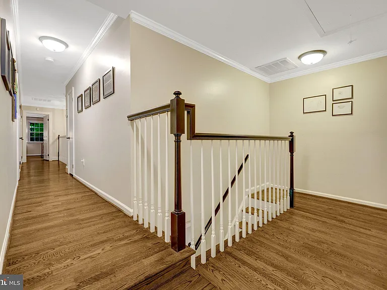 7845 Old Dominion Dr — Photo 50