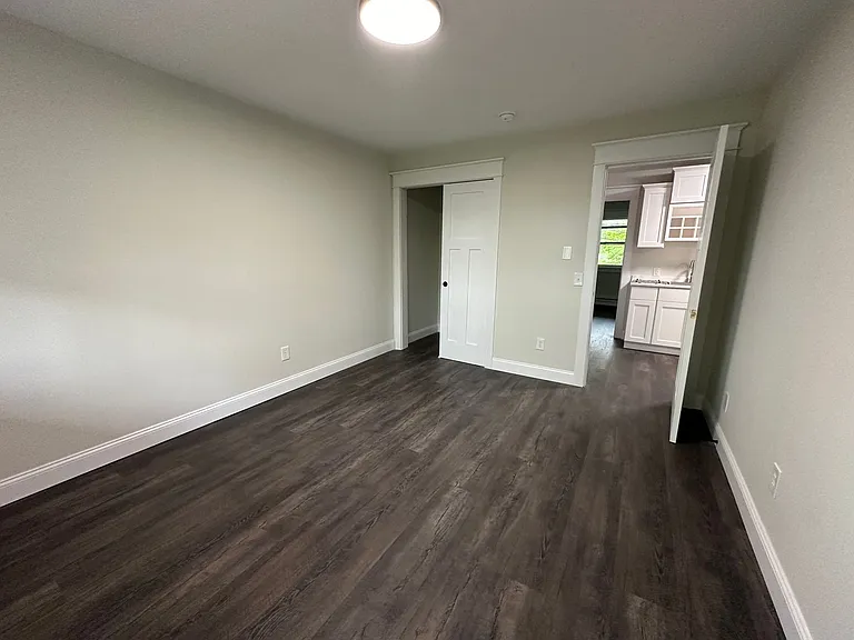 320 Hillview Place — Photo 23