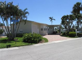 11271 Cypress Ln, Fort Myers Beach, FL 33931