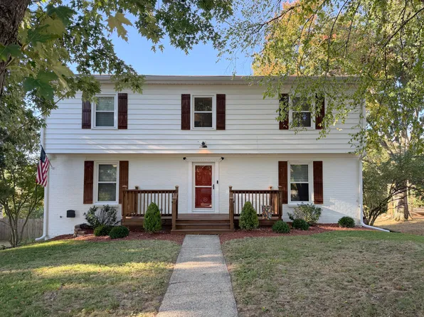 396 Atwood Dr, Lexington, KY 40515