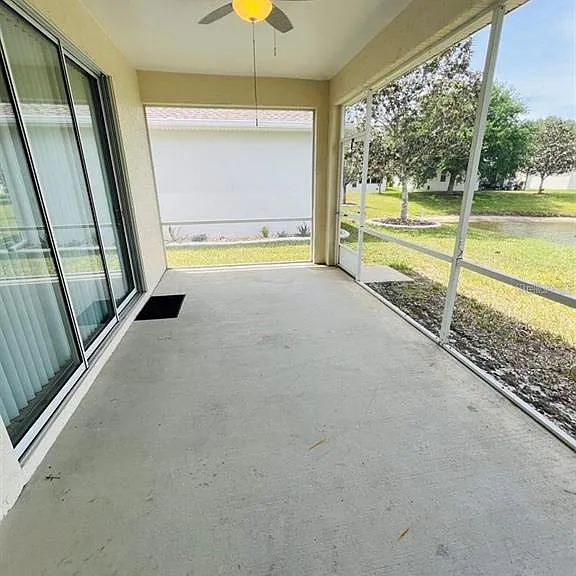 121 Raintree Cir — Photo 10