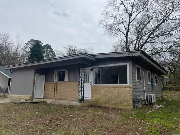 1421 McHenry St, Malvern, AR 72104