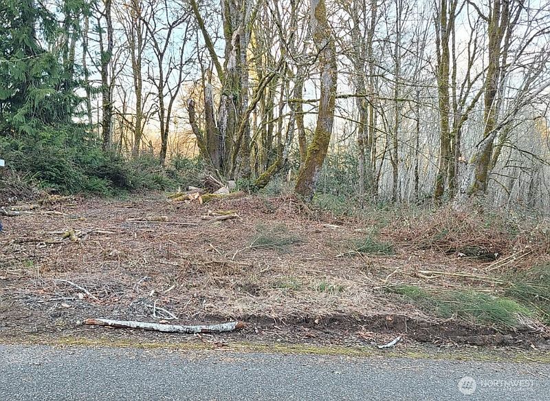 2nd image of 14817 24th St SW